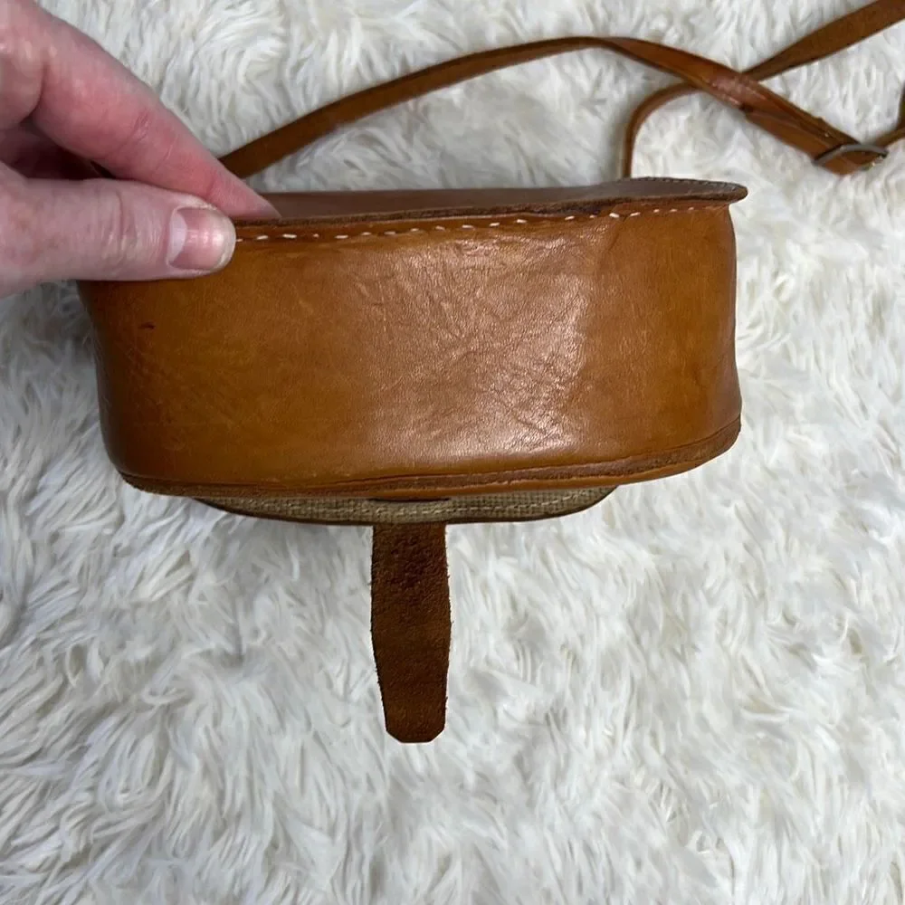 Vintage Women's Brown Boho Leather Western Sling Crossbody Bag
